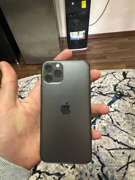 Iphone 11 pro idela chaqqa chuqasi yoq