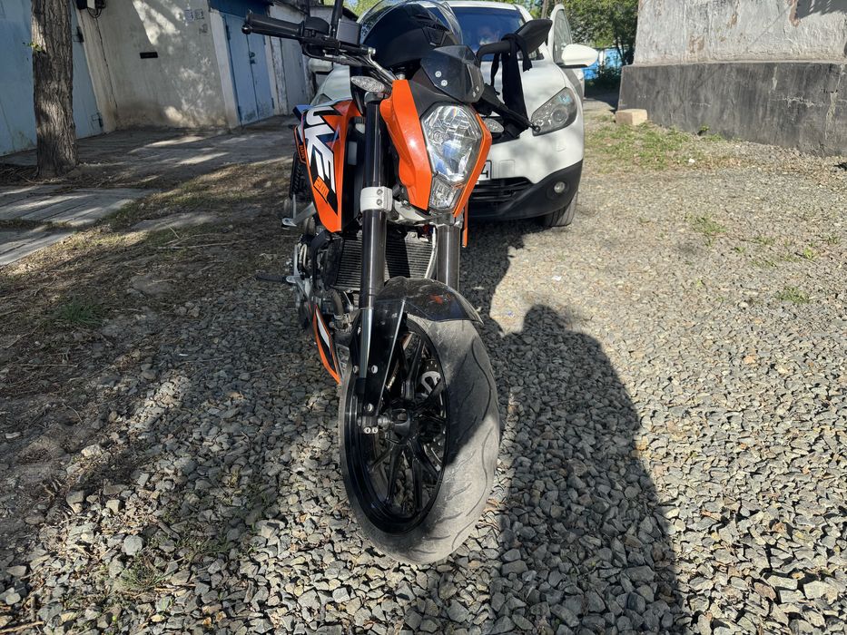 Продам мотоцикл KTM Duke 200