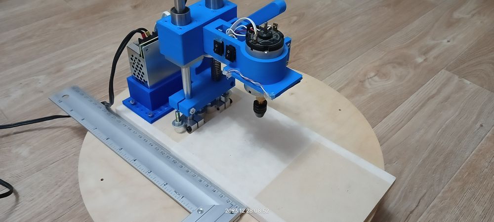 Мини сверлильный станок