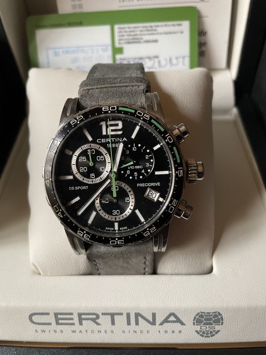 Продавам мъжки часовниk  Certina