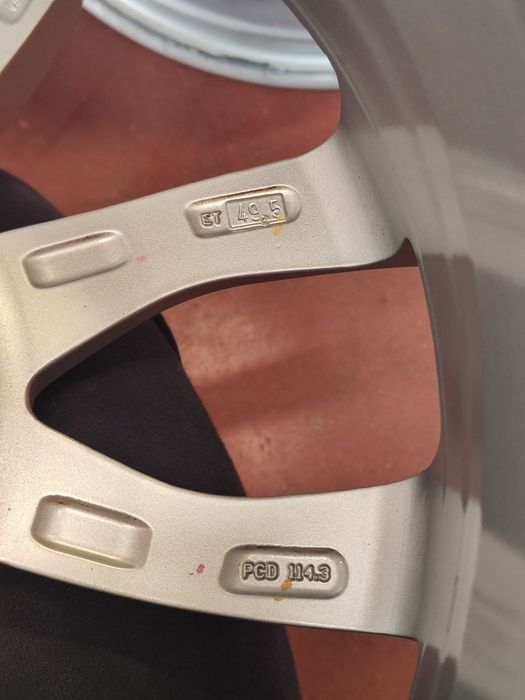 18"ки джанти  5x114.3/67.1 оригинални от Kia