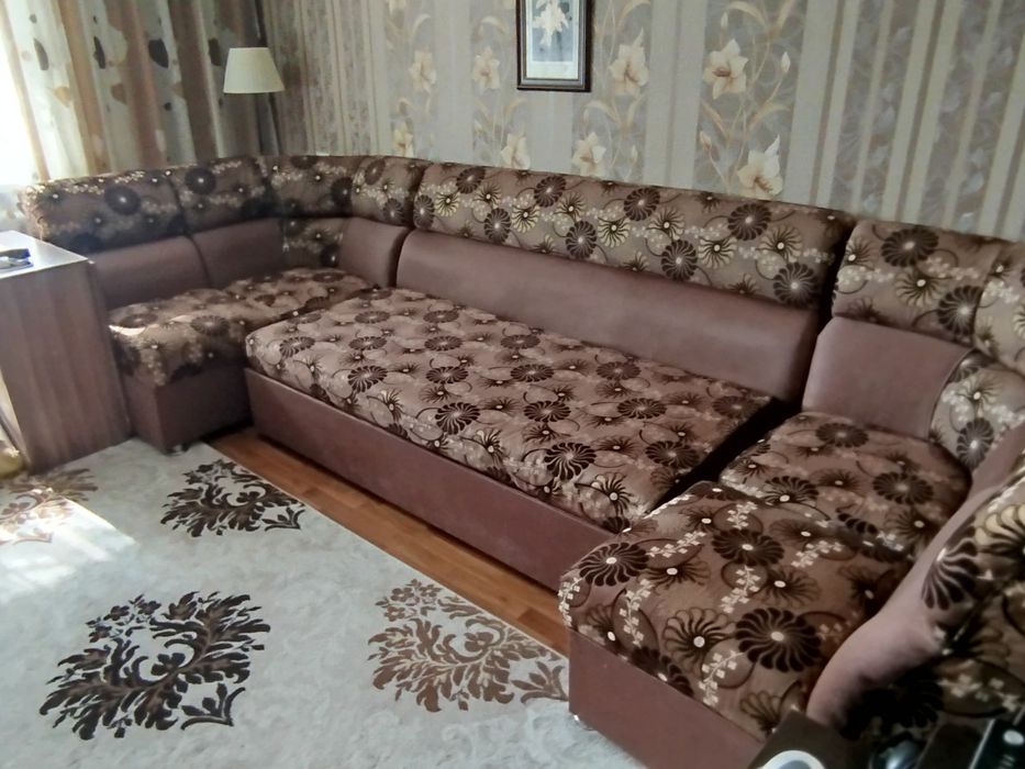 Отдам диван бесплатно