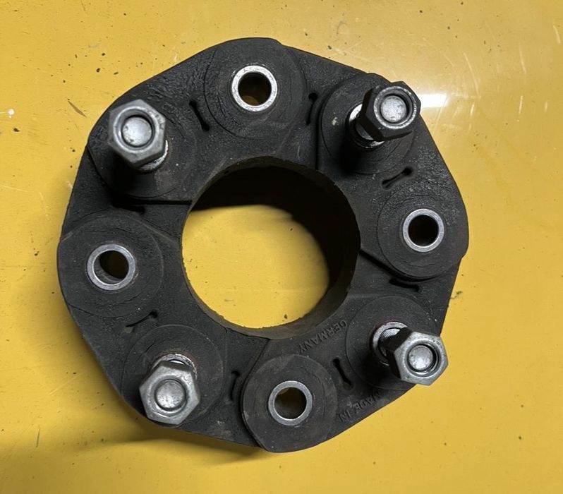 Эластичная муфта БМВ, Мерседес, Land Rover,