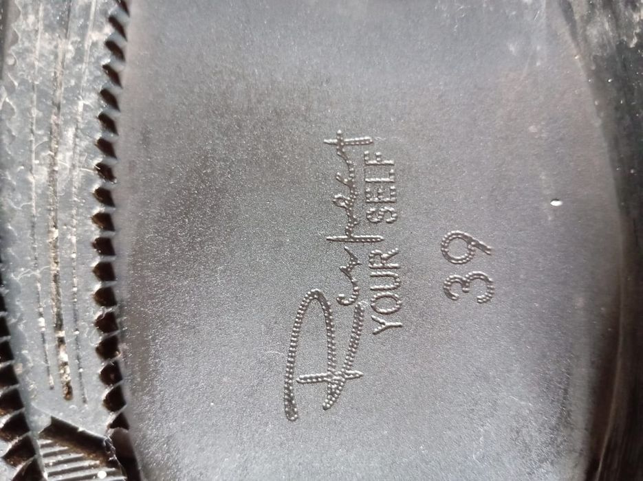 Мужские кожаные ботинки