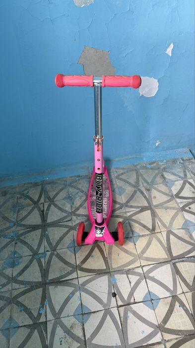 Самокат трехколесный детский