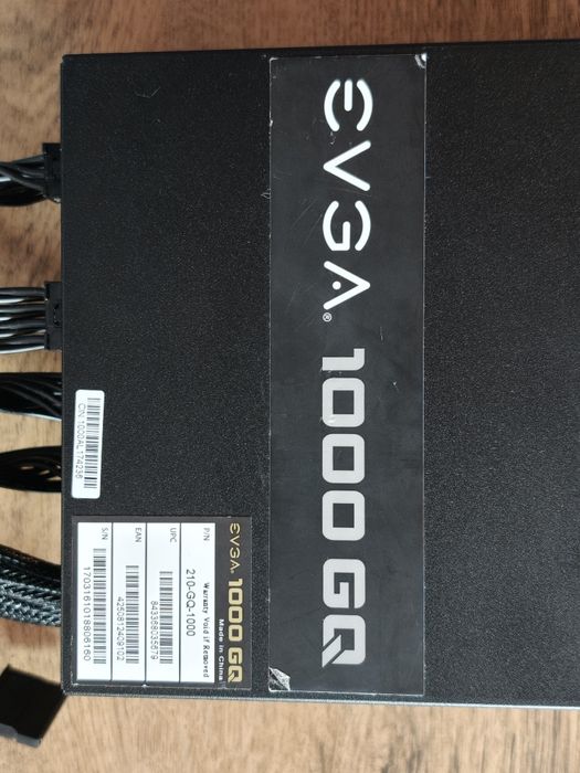 Захранване Evga 1000GQ