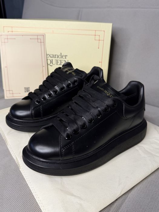 Мъжки обувки Alexander Mcqueen различни видове