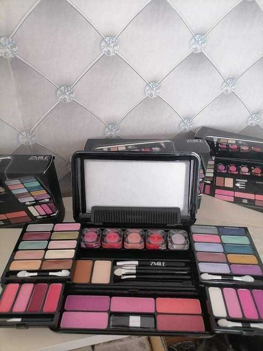 Голяма професионална палитра с немско качество