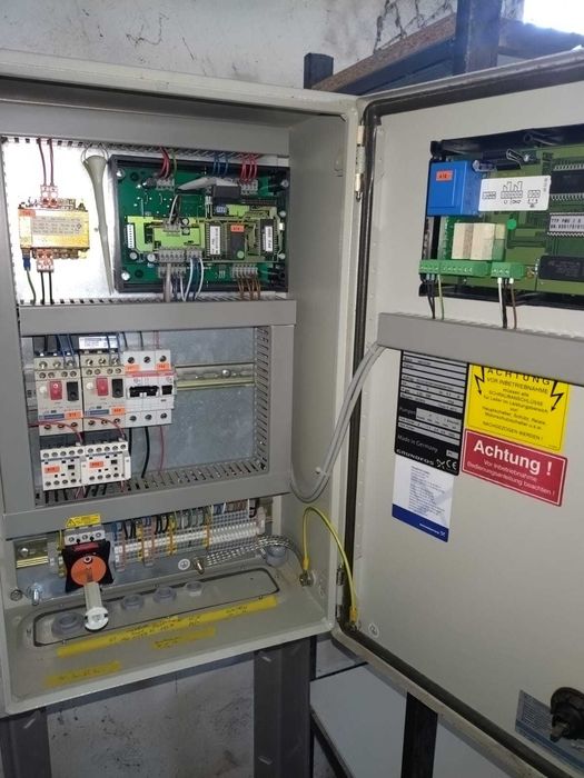 Grup pompare GRUNDFOS CRN 3 cu unitate de comanda