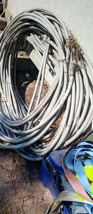 Кабел меден 1х240  1х150 Ел,табла .лампи Hps , NMH баласти и рефлектор