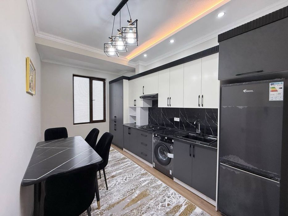 Продается 3 ком. Квартира площадью 74 кв.м. По ул. Гагарина