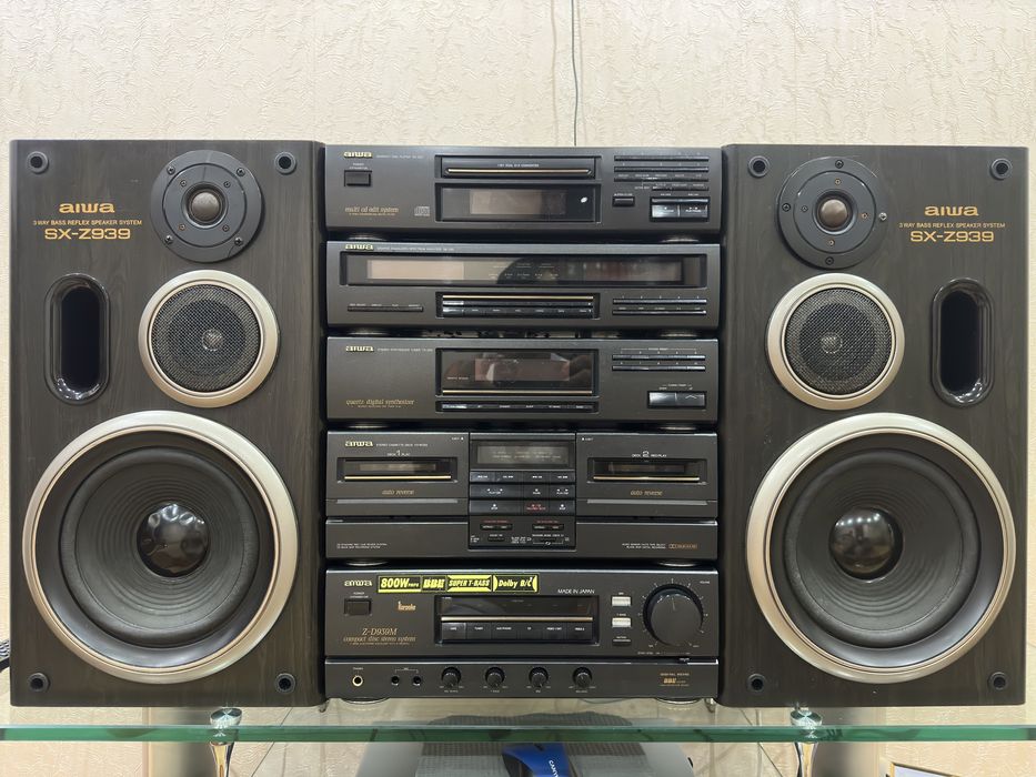 Продам! Муз. центр Aiwa (Japan)
