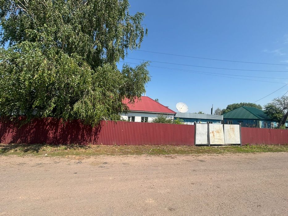 Продается дом в районе 3 школы