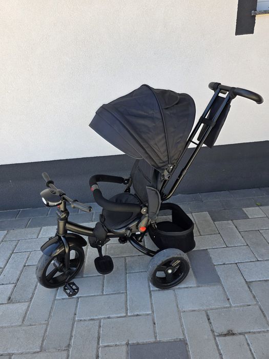 Tricicleta pentru copii
