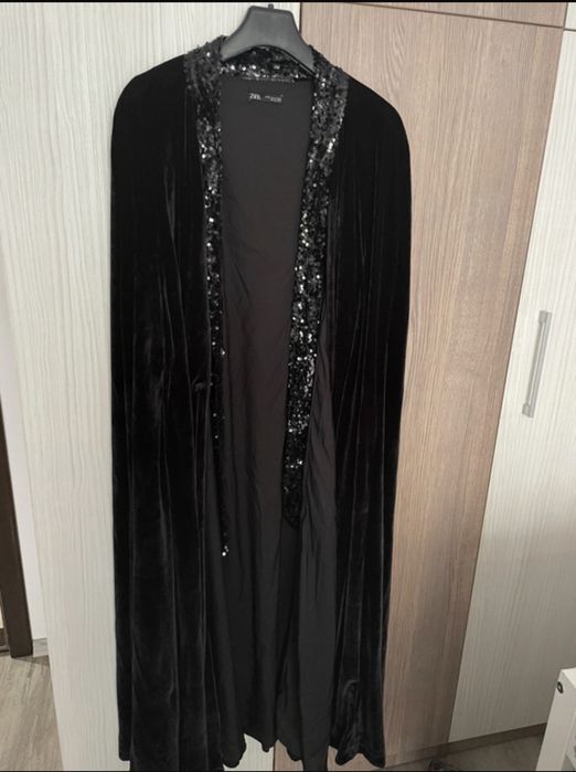 Capa/ Palton ZARA marime M