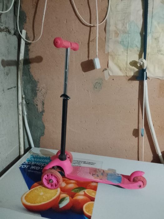 Продам самокат для девочек