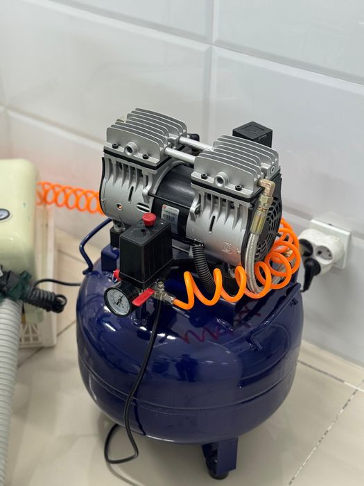 Продается стоматологические оборудование