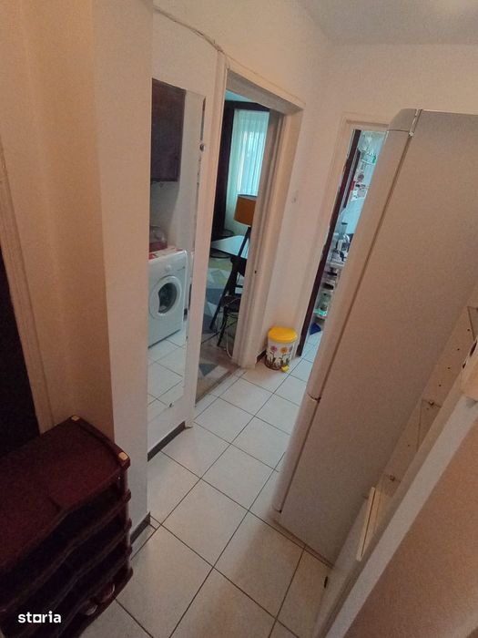 Apartament de 3 camere la pret de garsoniera in Berceni