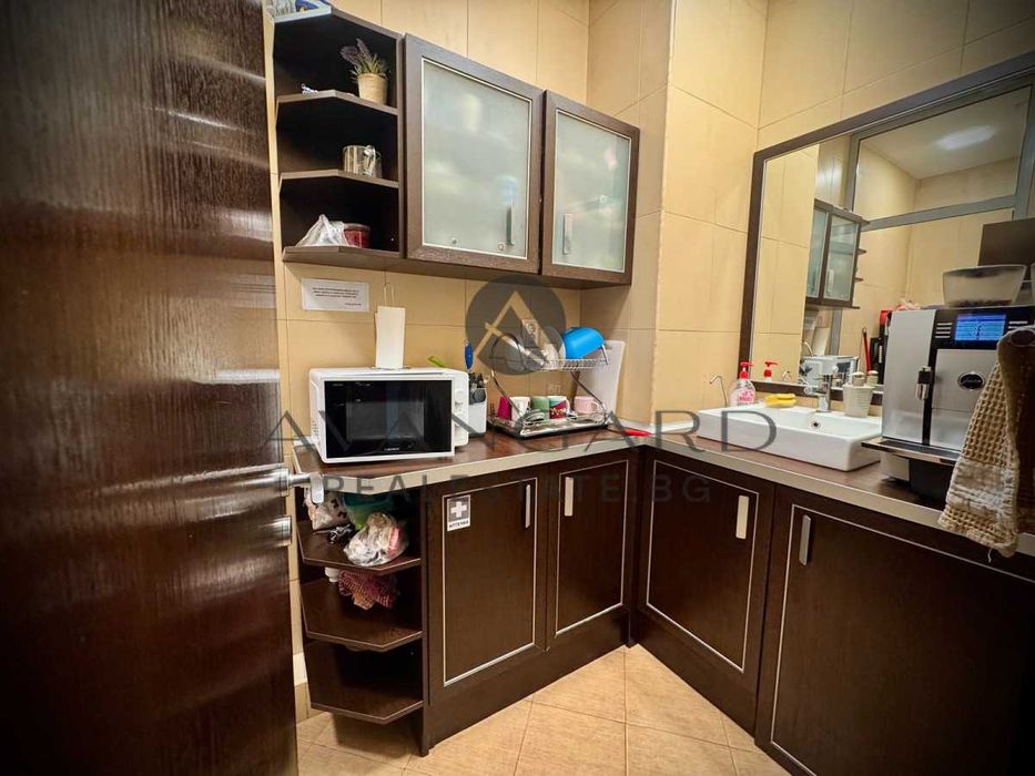 Продава се Офис в Пловдив, Център - 120 кв.м за 2125 €/кв.м - Снимка #6