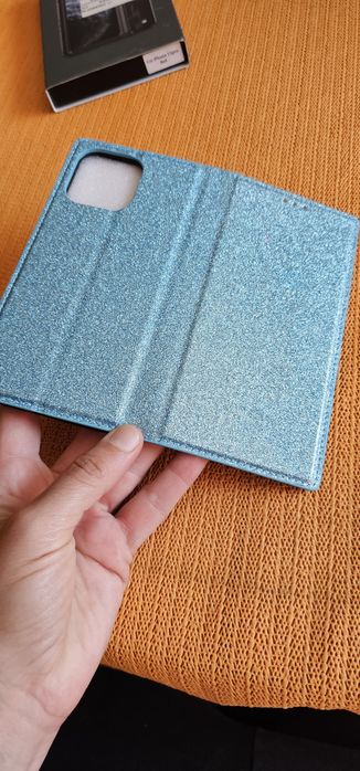 Продавам кейс за iPhone 14pro Max