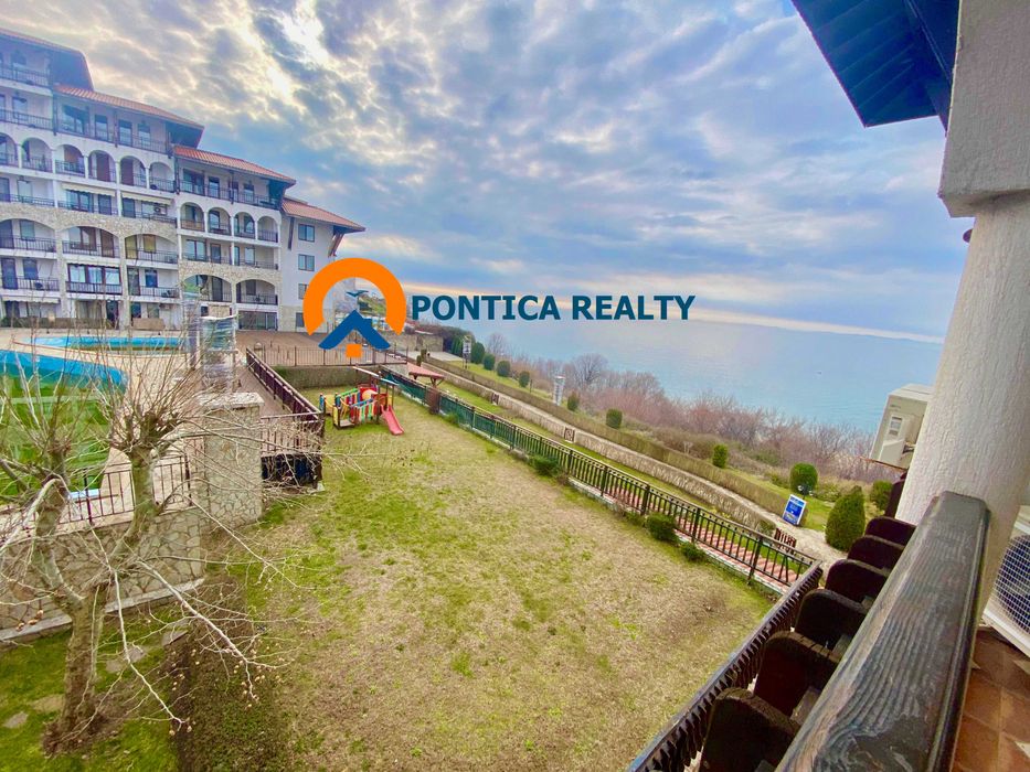 Двустаен на първа линия гледка море в Свети Влас- Манастира