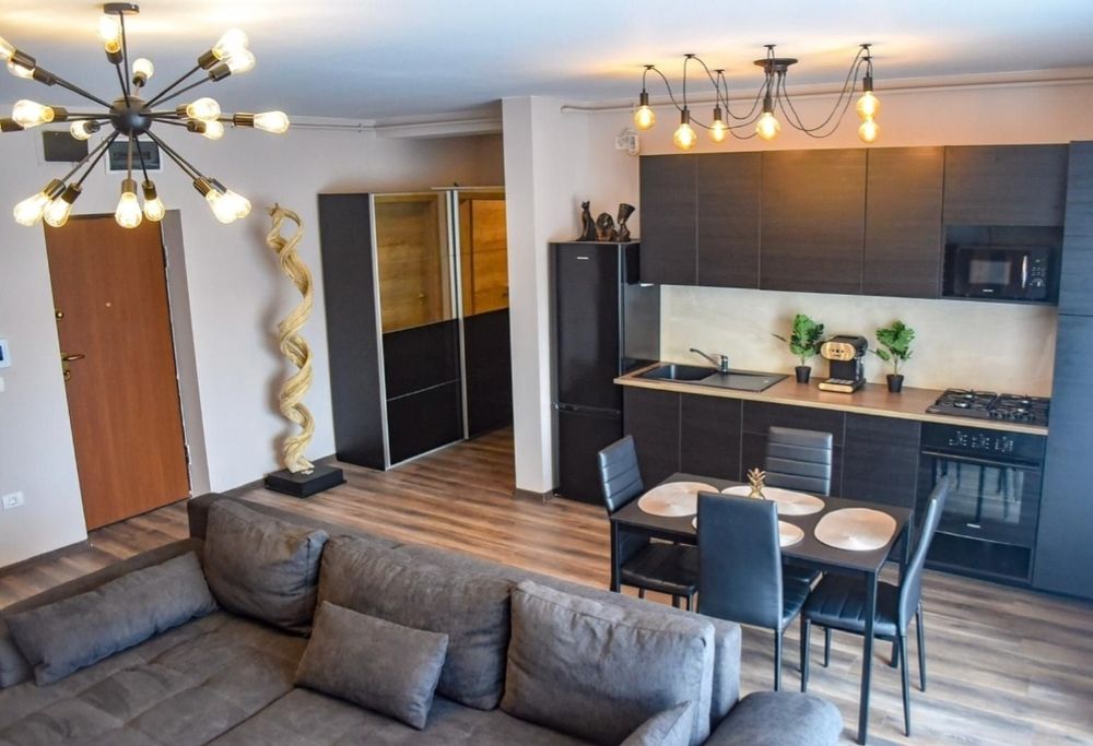 Închiriez apartament in regim hotelier cu 2 camere