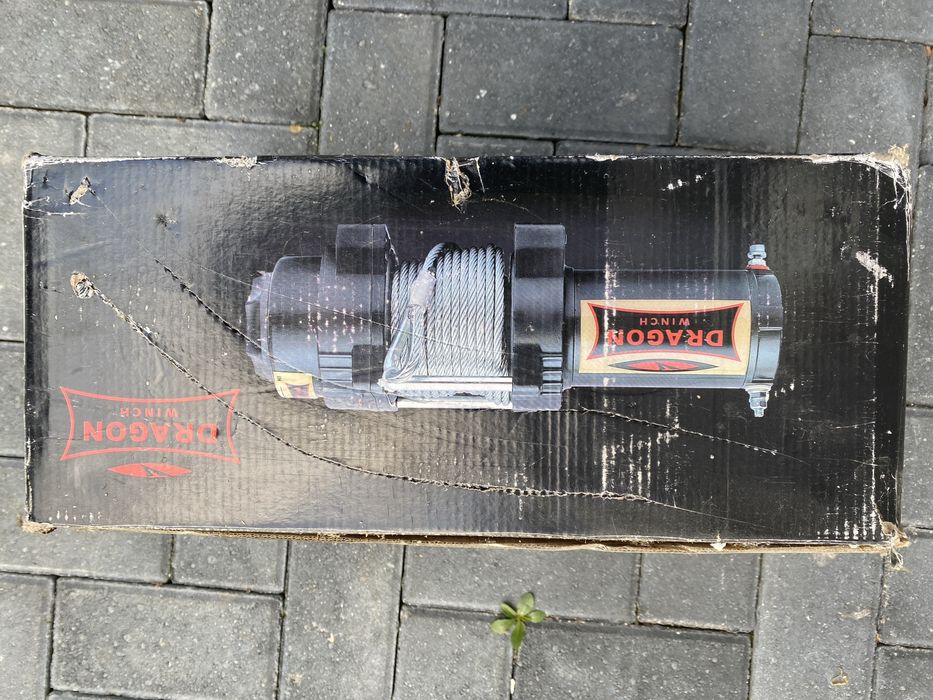 Troliu DRAGON WINCH 3500 lbs – NOU, cablu sintetic, telecomandă