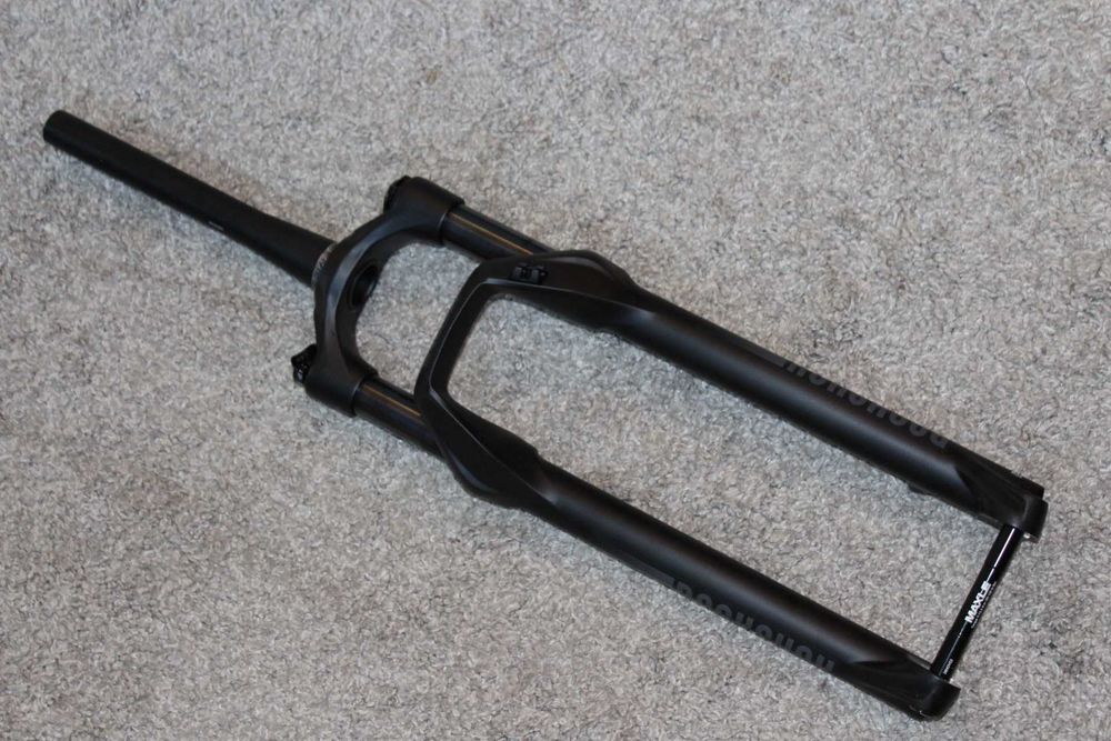 RockShox Recon Silver TK 29" Coil 100 Tapered Boost PopLoc