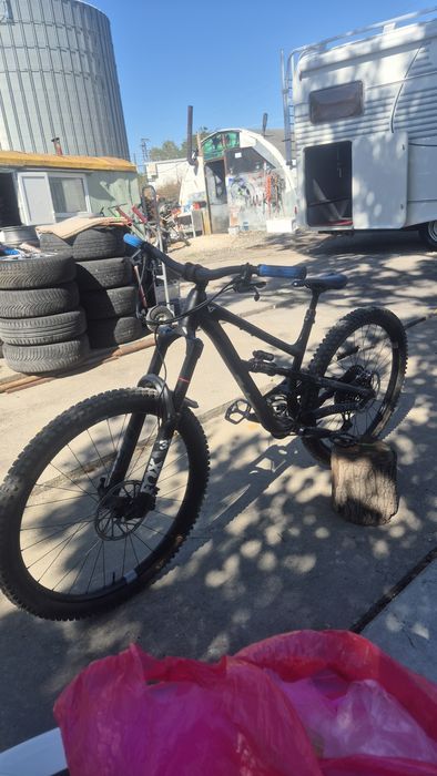 Планинско колело YT enduro 29 цола 2023 година 2 генерация L рамка