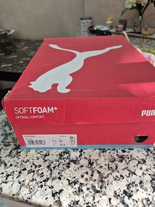 Vind adidasi dama marimea 40 din piele.i