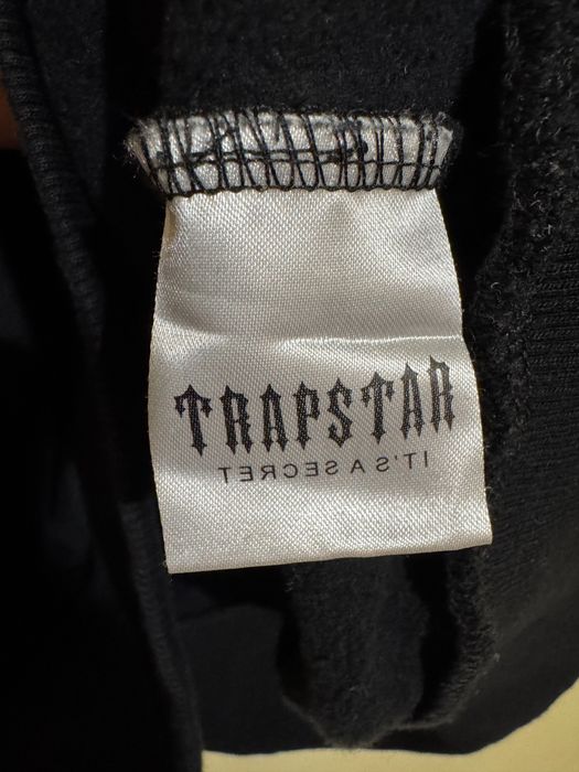 Trapstar Men's Black Hoodie.