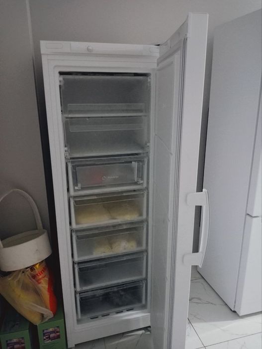 Морозильник срочно