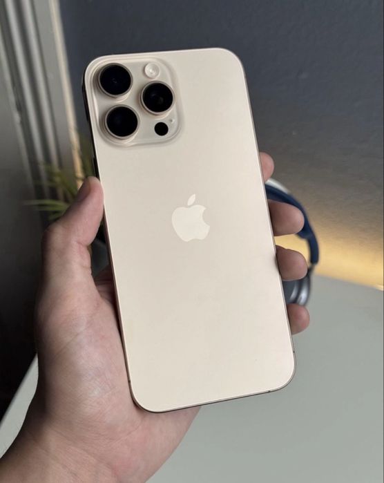 Iphone 16 pro max sirowni