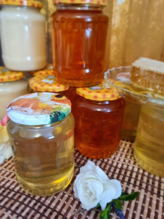 Miere de salcâm 100% naturală