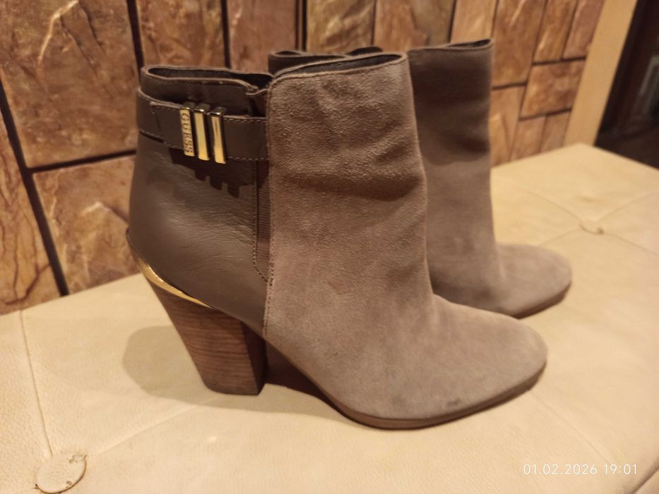 Боти естествена кожа GUESS