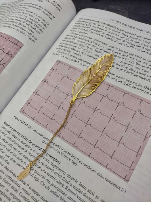 Semn de carte metalic premium cu pandantiv – Set 4 culori elegante