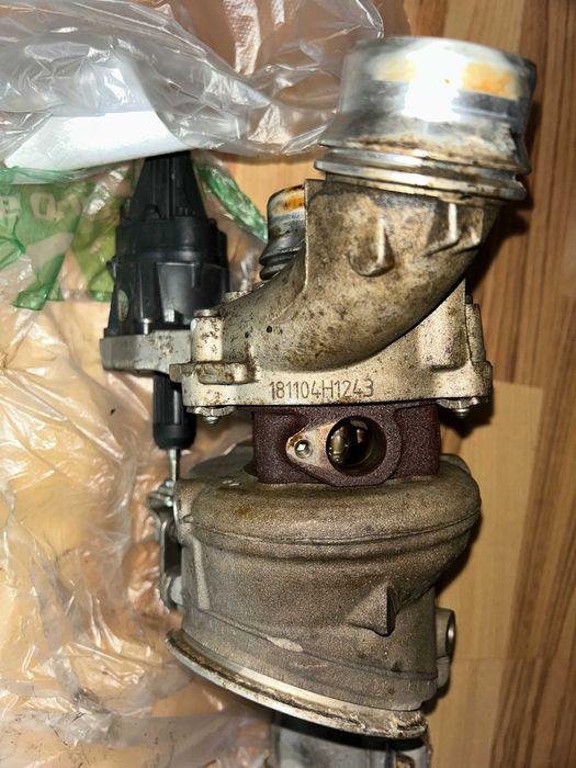 Turbina BMW 1.5 b38 11657633795