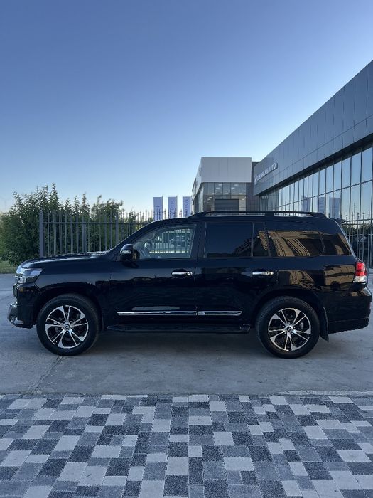 Авто прокат тойота 200 24/7