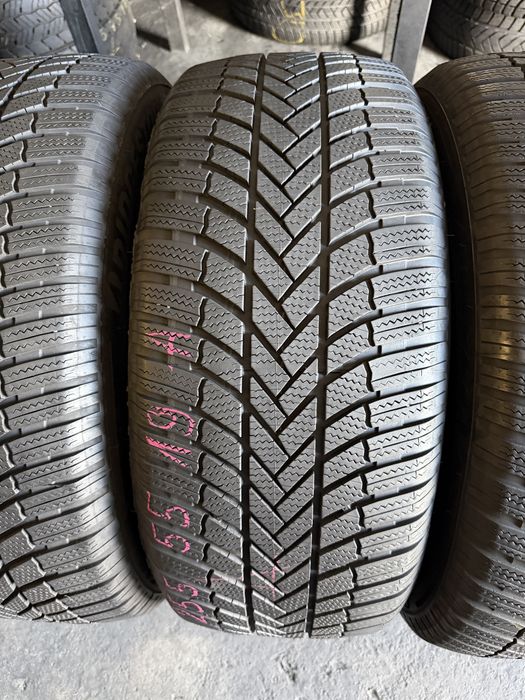 4 anvelope iarna 255/55/19 , Bridgestone , DOT 2023 , 6.4-6.8 mm