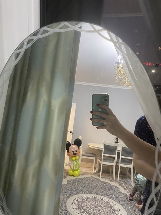 Зеркало настенное