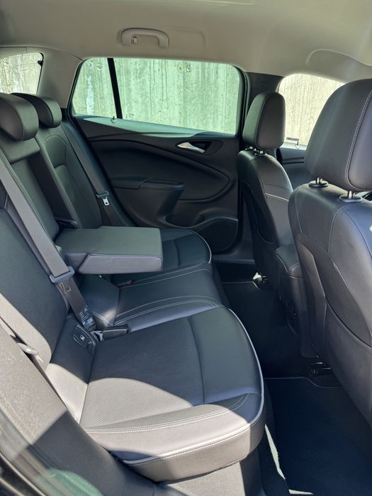 Opel Astra K+ 2016 SportsTourer