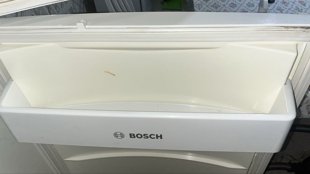 Двухкамерный холодильник BOSCH