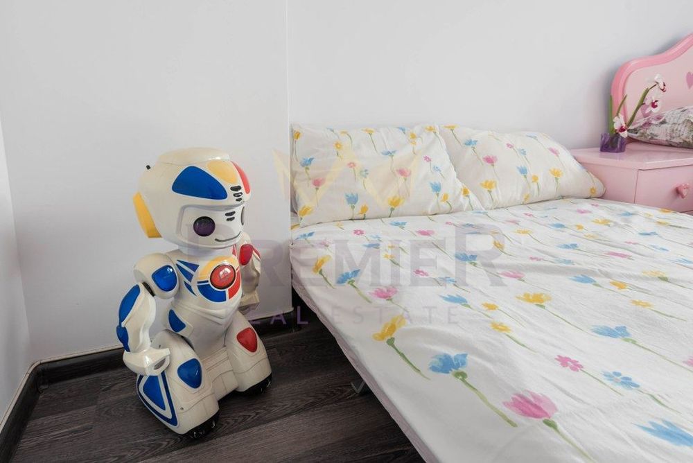 Дава се под наем Тристаен апартамент в Варна, Център - 110 кв.м за 1000 € - Снимка #11