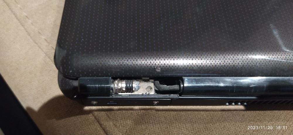 Лаптоп Asus K50Ab