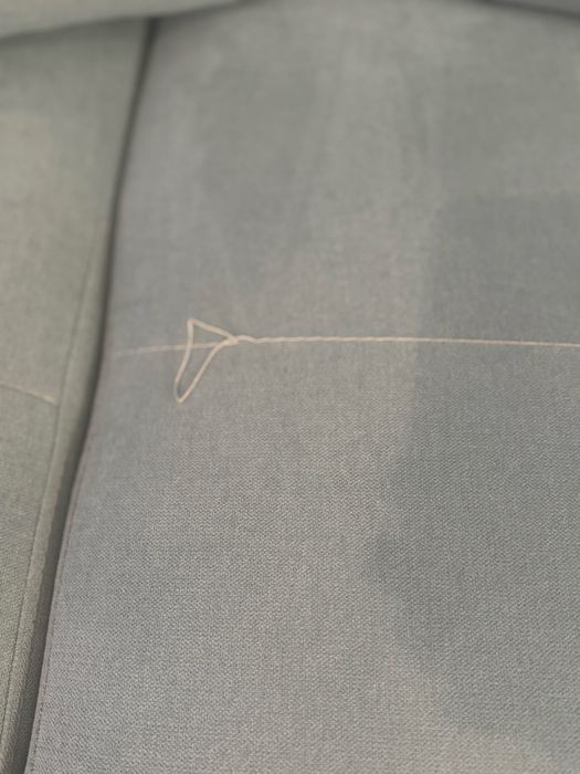 Продавам диван, цвят мента