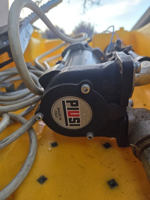 Rezervor mobil pentru combustibil 220l