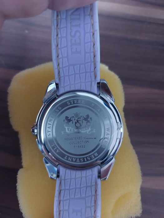 часовник Фестина Festina F16492