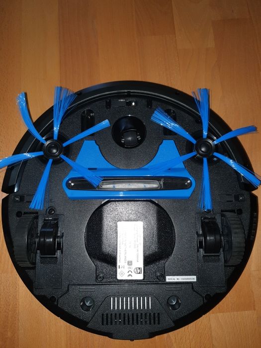 aspirator robot philips fc8810 utilizat de 2 ori