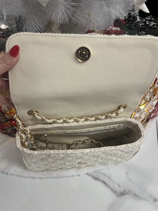 Дамски чанти  букле