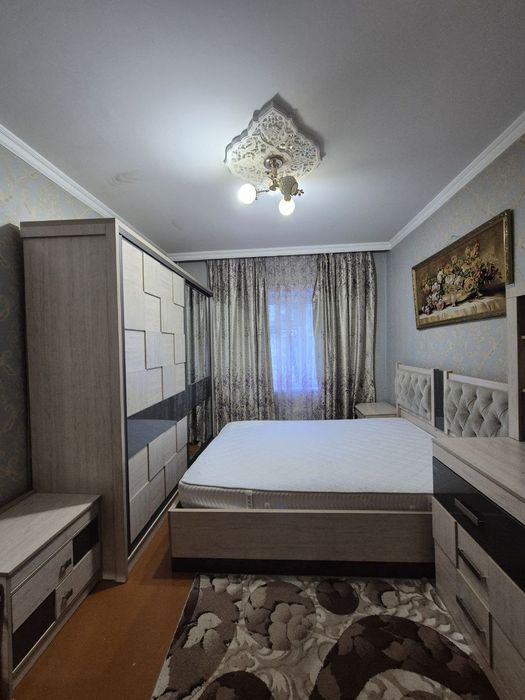 Тансыкбой бозорча 2 хона 400$